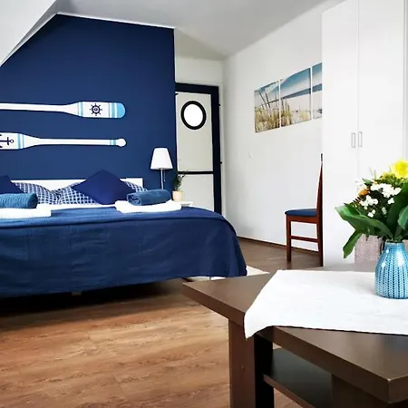 Lilla Vendeghaz Lägenhet *