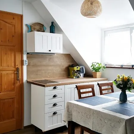 Lilla Vendeghaz בלטונודבארי